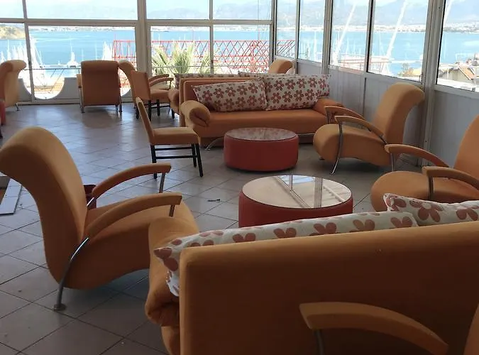 فندق Ideal فتحية