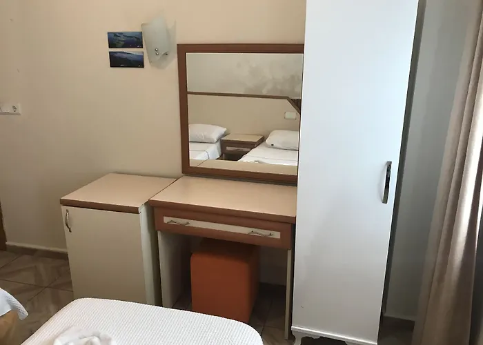 Ideal Hotel 5*