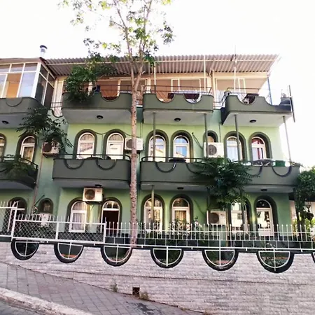 Ideal Guest house 5*