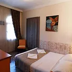 Ideal Ξενοδοχείο 5*