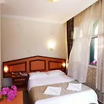 Ideal 5* Φετιγιέ