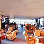 Ξενοδοχείο Ideal 5*